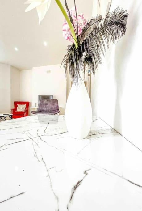 2 Bed Appartamento *
